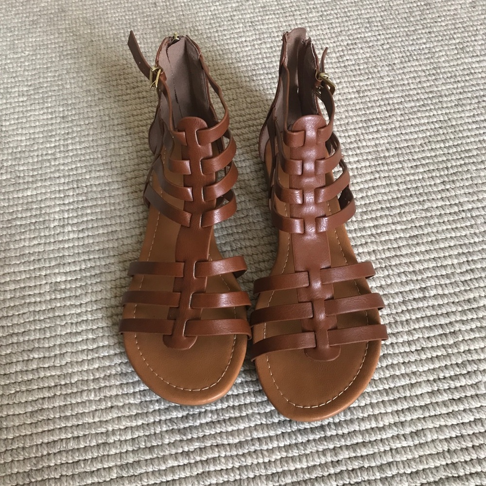 Soda brown sandals